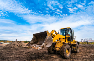 Quando substituir os dentes da retroescavadeira e como identificar o desgaste